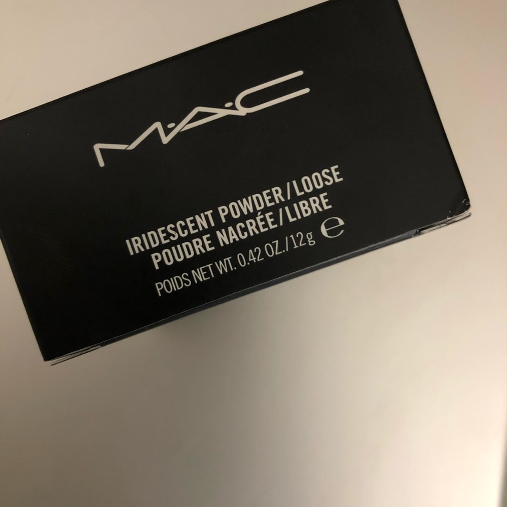 MAC Iridescent Powder Golden Bronze - Picture 8 of 9